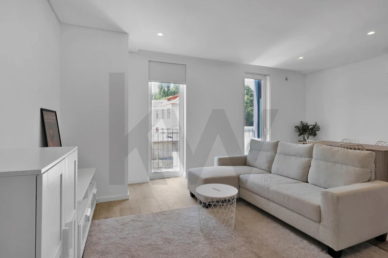 Apartamento T2 para Arrendamento em Cedofeita, Santo Ildefonso, Sé, Miragaia, São Nicolau e Vitória Foto 16