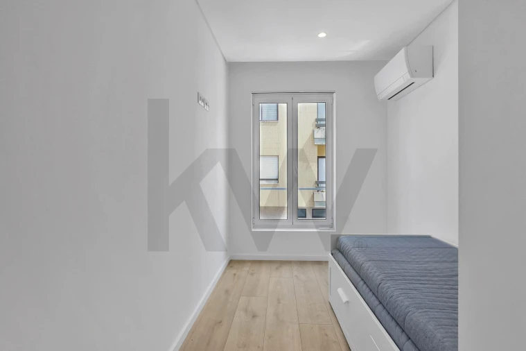 Apartamento T2 para Arrendamento em Cedofeita, Santo Ildefonso, Sé, Miragaia, São Nicolau e Vitória Foto 14