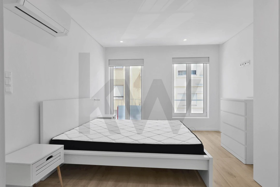 Apartamento T2 para Arrendamento em Cedofeita, Santo Ildefonso, Sé, Miragaia, São Nicolau e Vitória Foto 7