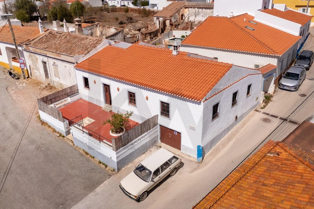 Moradia T3 para Venda em Budens Foto 1
