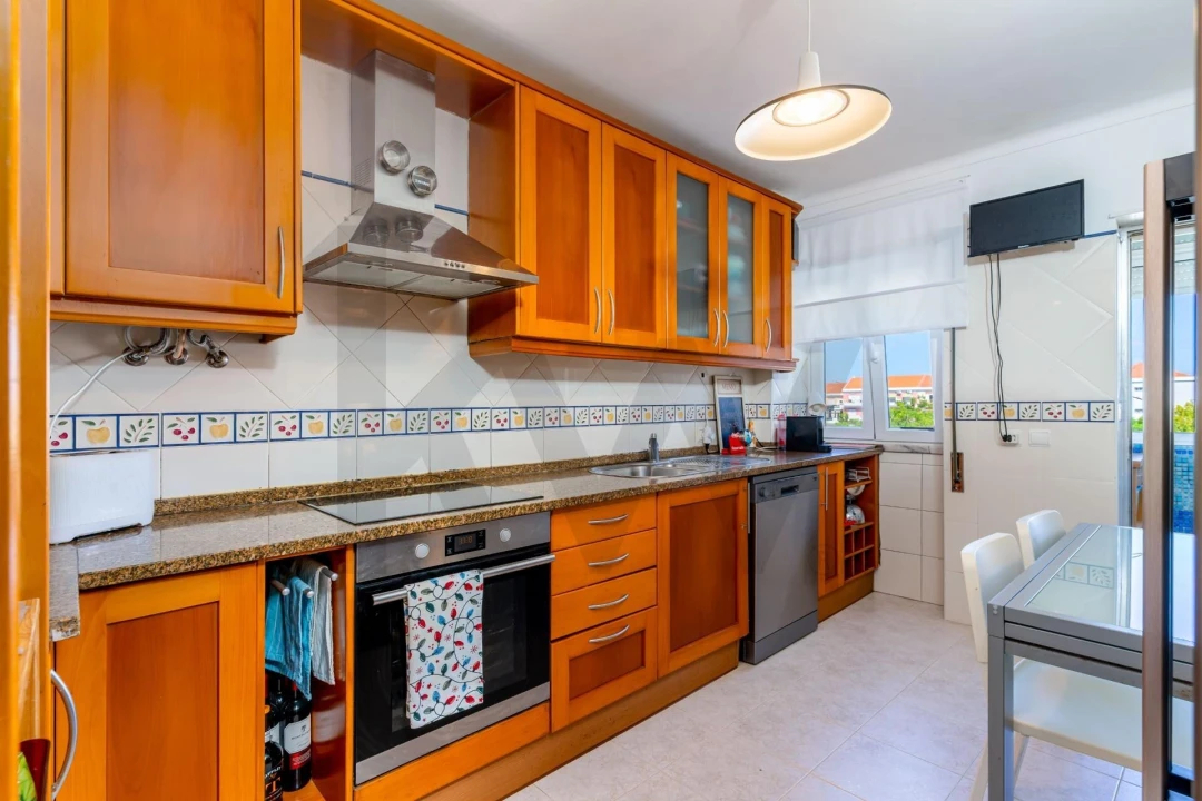 Apartamento T2 para Venda em Barreiro e Lavradio Foto 23