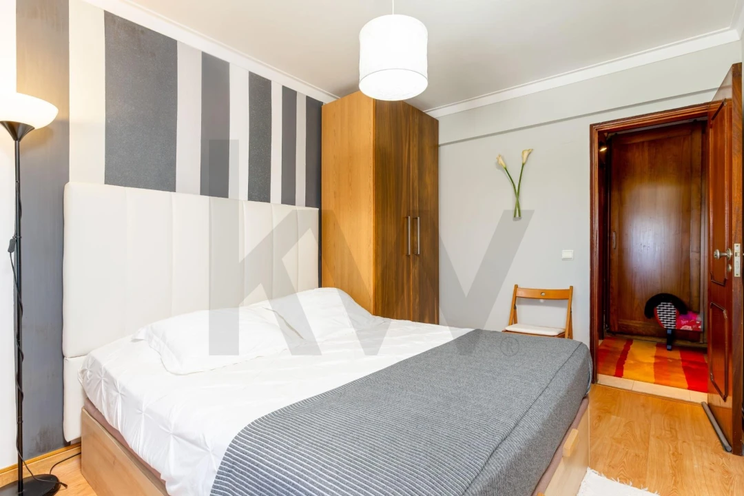 Apartamento T2 para Venda em Barreiro e Lavradio Foto 13