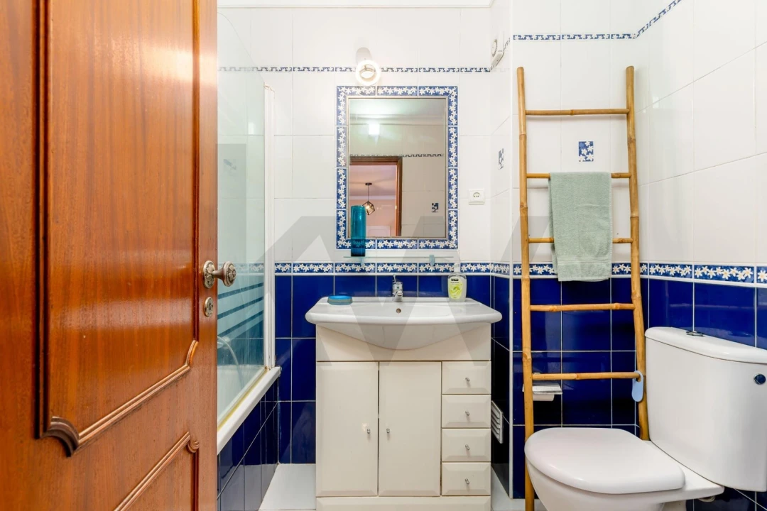 Apartamento T2 para Venda em Barreiro e Lavradio Foto 17