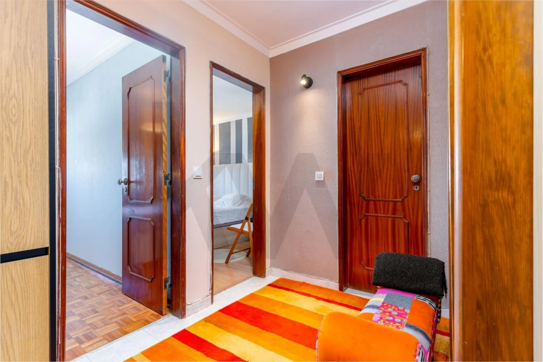 Apartamento T2 para Venda em Barreiro e Lavradio Foto 2