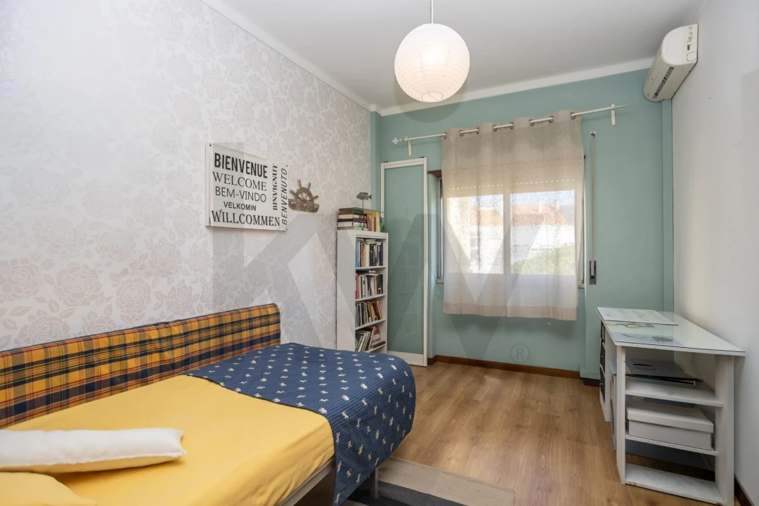 Apartamento T3 para Venda em Amora Foto 5