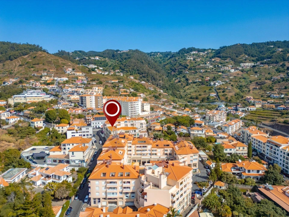 Apartamento T2 para Venda em Caniço Foto 30