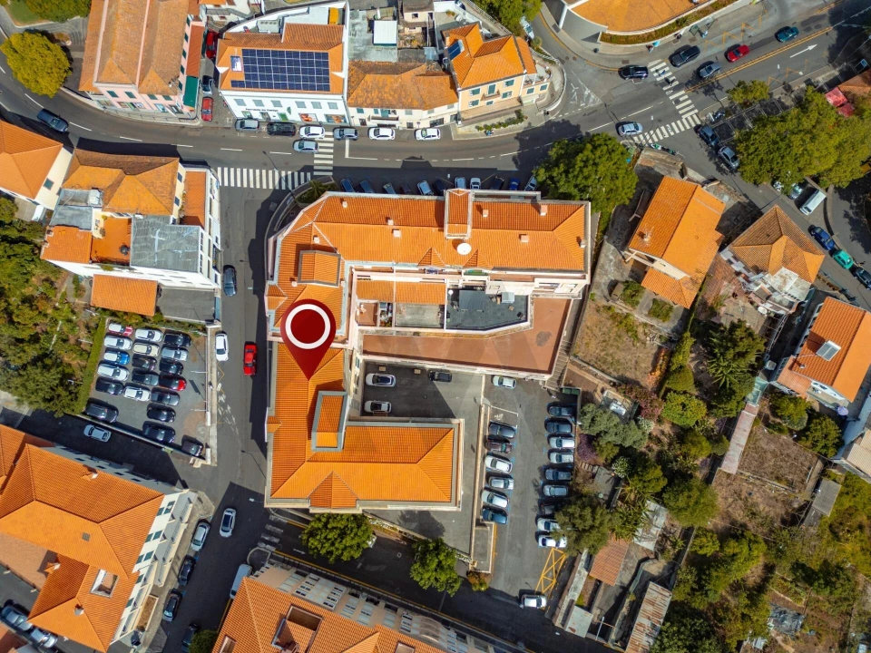 Apartamento T2 para Venda em Caniço Foto 28