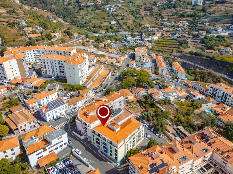 Apartamento T2 para Venda em Caniço Foto 26
