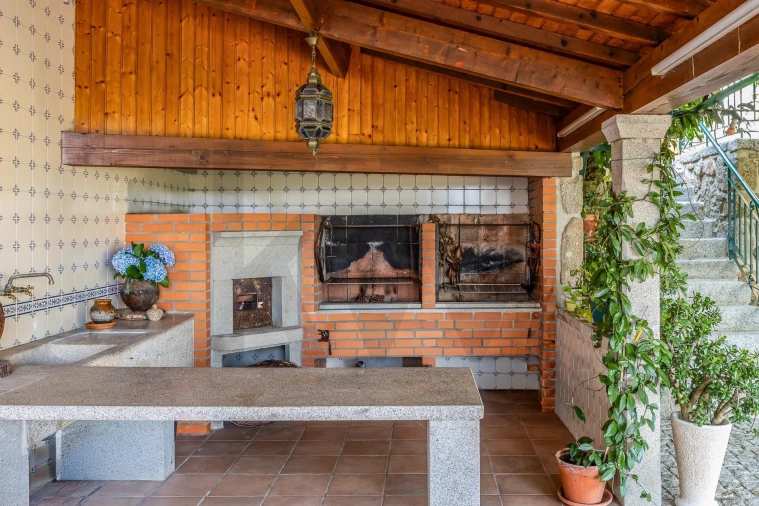 Quinta T11 para Venda em Longos Vales Foto 28