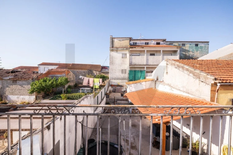 Moradia T3 para Venda em São Martinho de Árvore e Lamarosa Foto 24