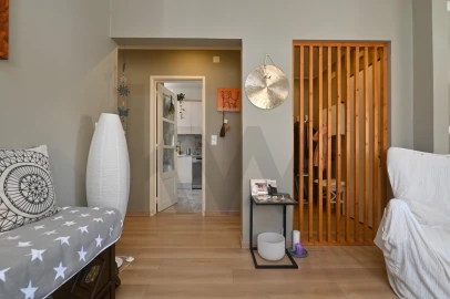 Apartamento T2 para Venda em Carcavelos e Parede