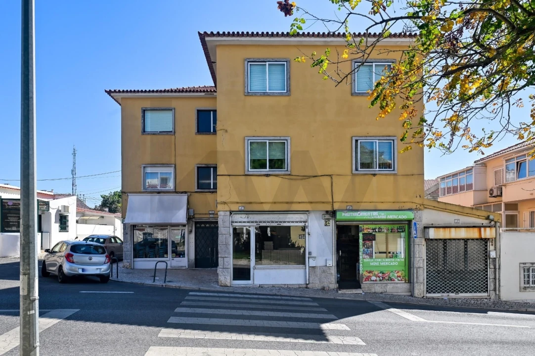 Apartamento T2 para Venda em Carcavelos e Parede Foto 18
