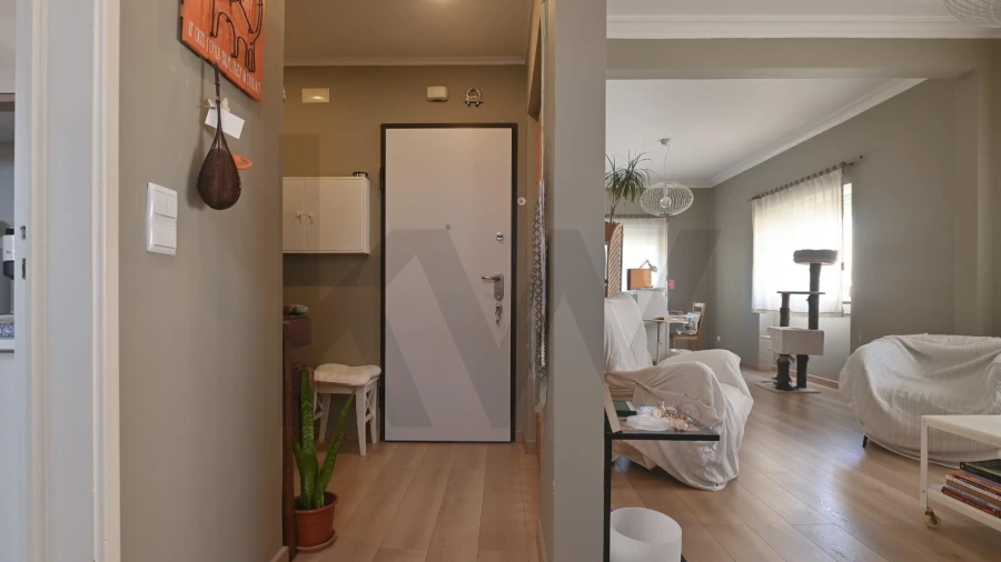 Apartamento T2 para Venda em Carcavelos e Parede