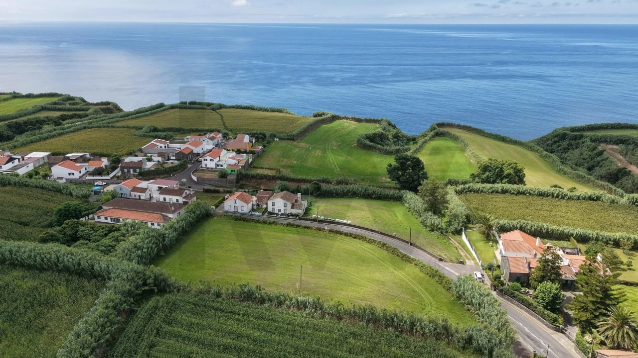 Terreno para Venda em Candelaria Foto 16