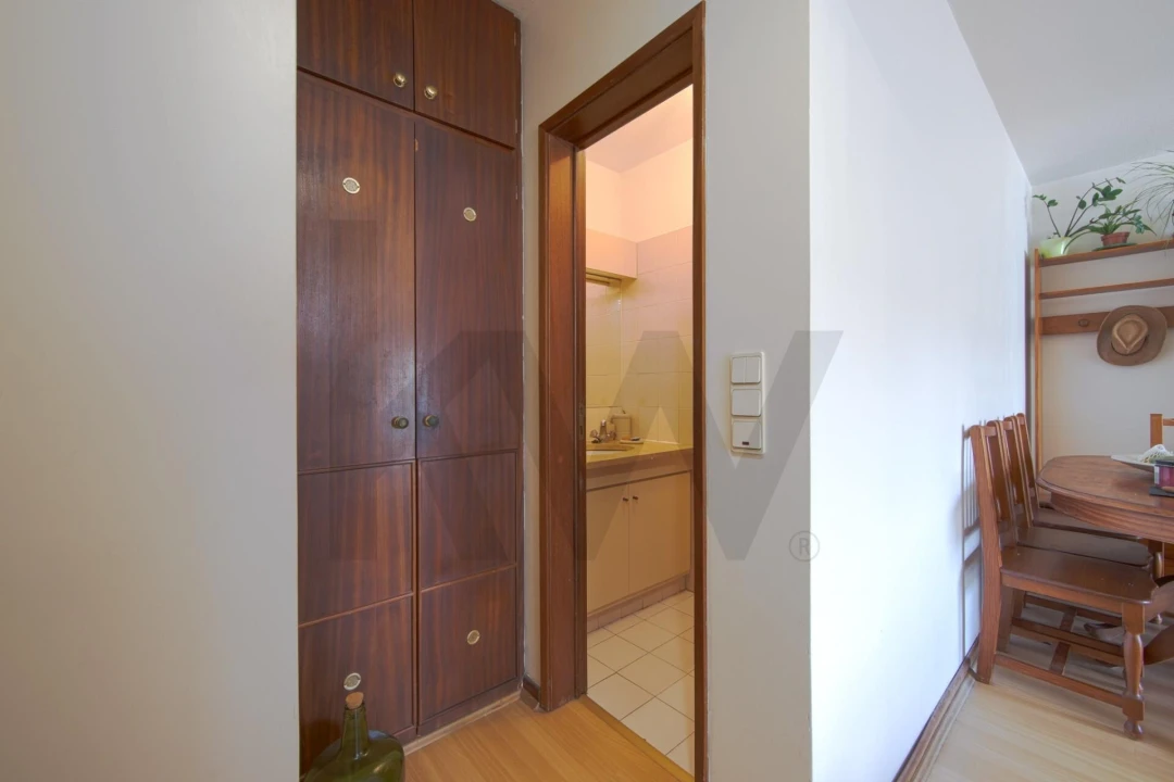 Apartamento T2 para Venda em Santo António dos Cavaleiros e Frielas Foto 9