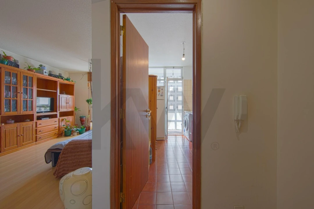 Apartamento T2 para Venda em Santo António dos Cavaleiros e Frielas Foto 15