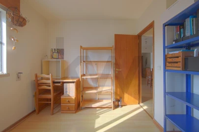 Apartamento T2 para Venda em Santo António dos Cavaleiros e Frielas