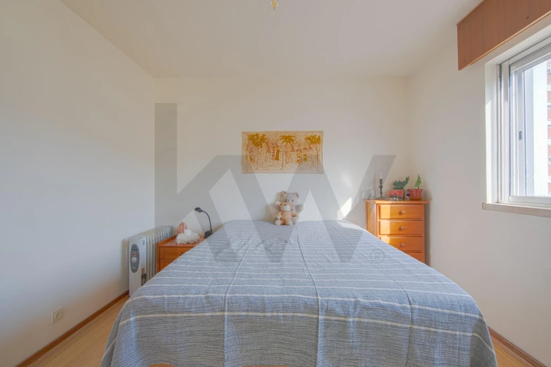 Apartamento T2 para Venda em Santo António dos Cavaleiros e Frielas Foto 24