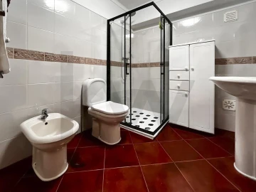 Moradia T4 para Venda em Encarnação