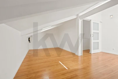 Moradia T4 para Venda em Oeiras e São Julião da Barra, Paço de Arcos e Caxias