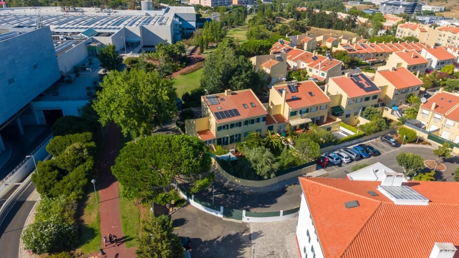 Moradia T4 para Venda em Oeiras e São Julião da Barra, Paço de Arcos e Caxias Foto 45