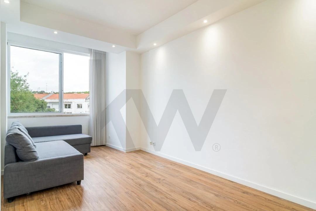 Apartamento T1 para Venda em São Domingos de Benfica Foto 3