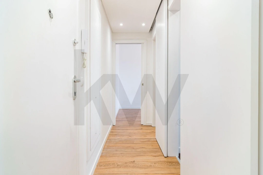 Apartamento T1 para Venda em São Domingos de Benfica Foto 10