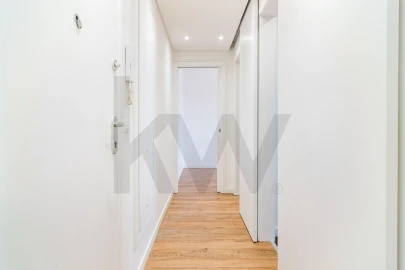 Apartamento T1 para Venda em São Domingos de Benfica