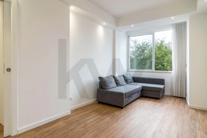 Apartamento T1 para Venda em São Domingos de Benfica