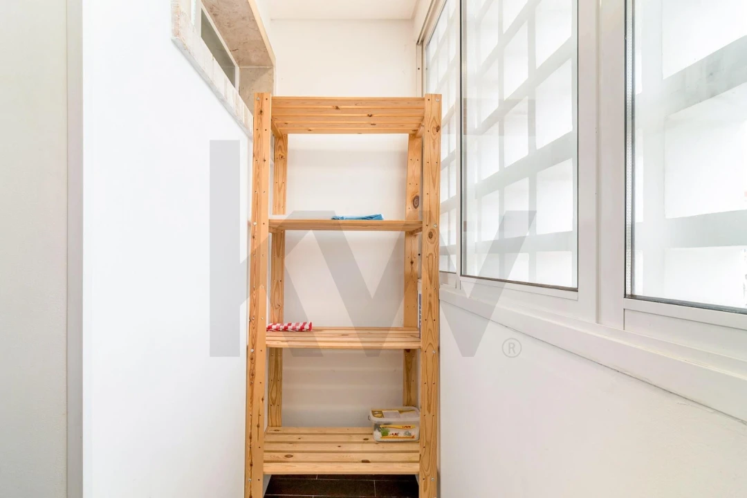 Apartamento T1 para Venda em São Domingos de Benfica Foto 7