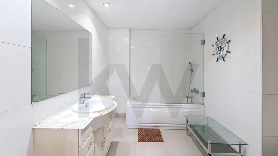 Apartamento T2 para Arrendamento em Alcabideche Foto 16