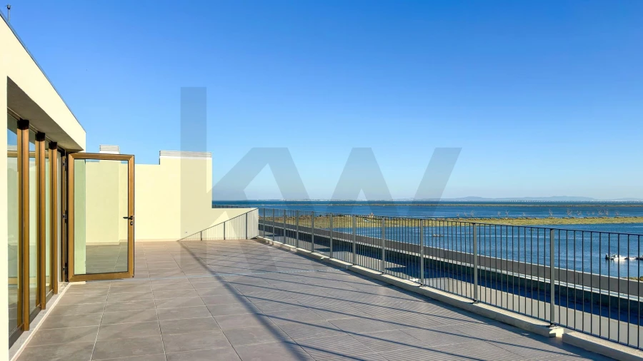 Apartamento T3 para Venda em Póvoa de Santa Iria e Forte da Casa Foto 4