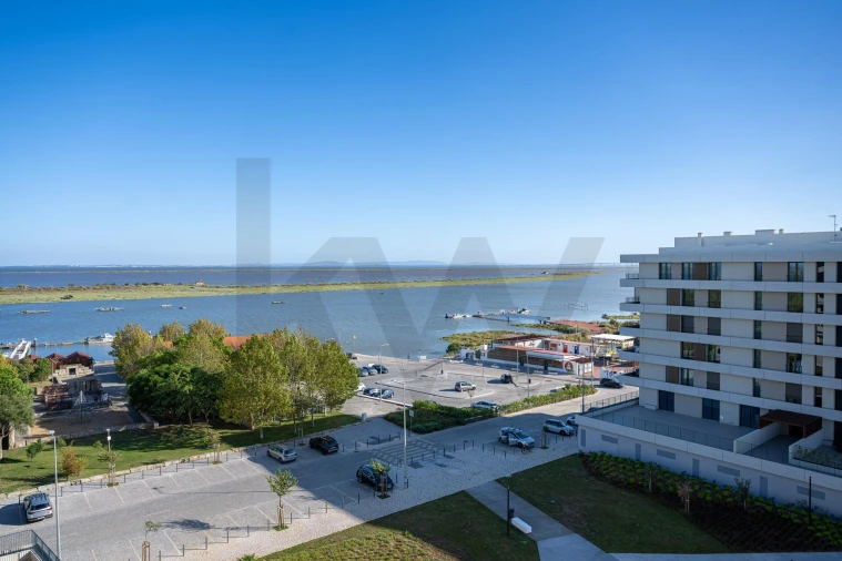 Apartamento T3 para Venda em Póvoa de Santa Iria e Forte da Casa Foto 44