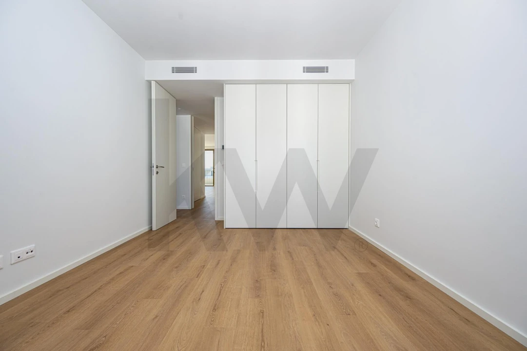 Apartamento T3 para Venda em Póvoa de Santa Iria e Forte da Casa Foto 26