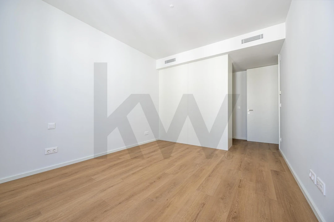 Apartamento T3 para Venda em Póvoa de Santa Iria e Forte da Casa Foto 22