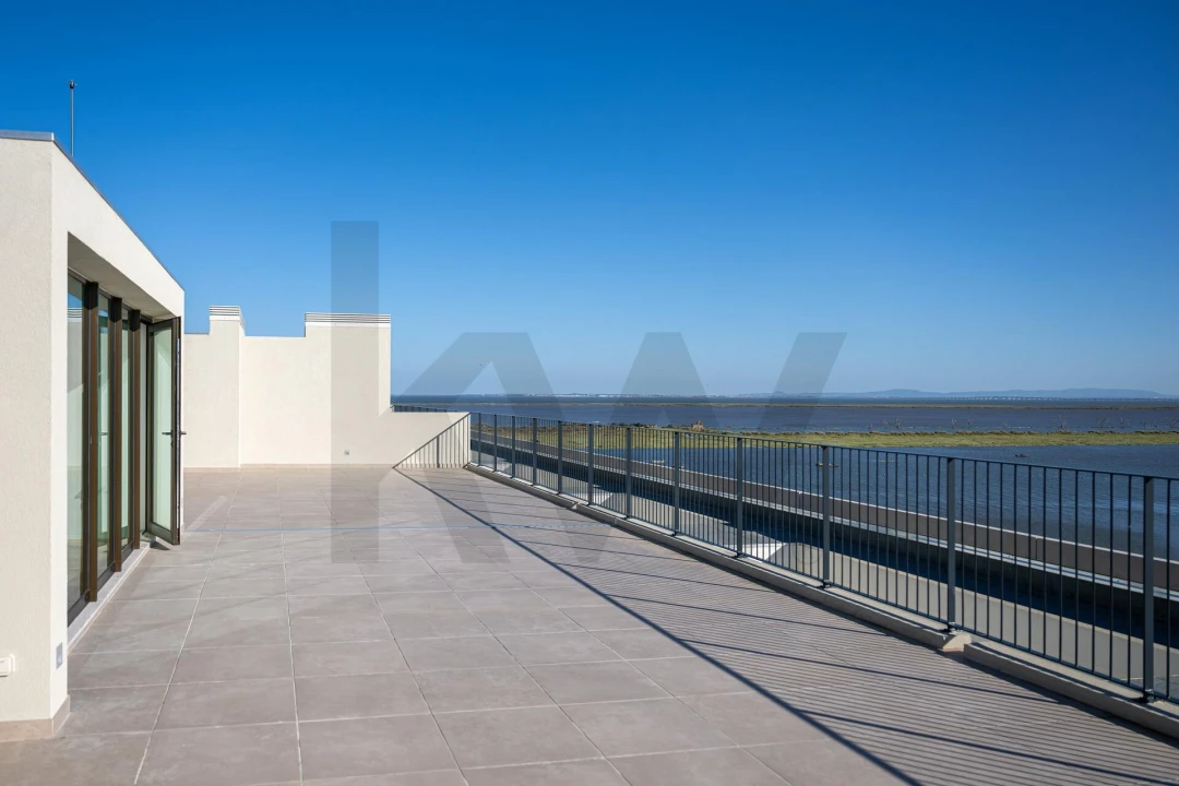 Apartamento T3 para Venda em Póvoa de Santa Iria e Forte da Casa Foto 7