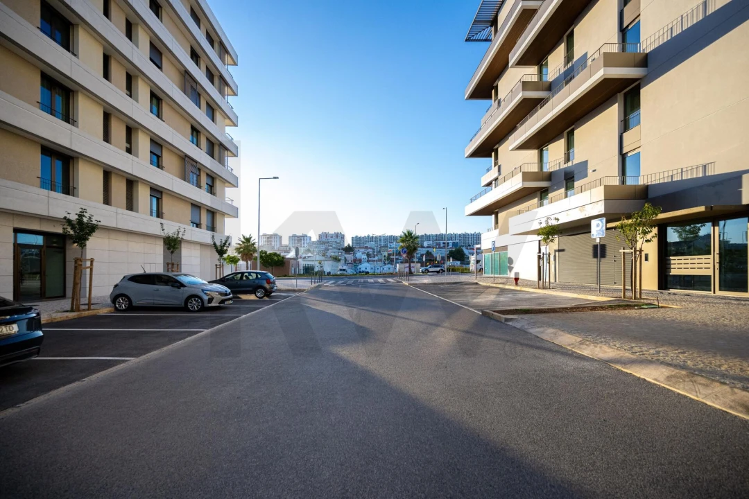 Apartamento T3 para Venda em Póvoa de Santa Iria e Forte da Casa Foto 49