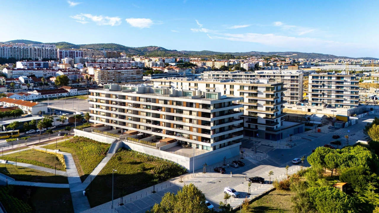 Apartamento T3 para Venda em Póvoa de Santa Iria e Forte da Casa Foto 36