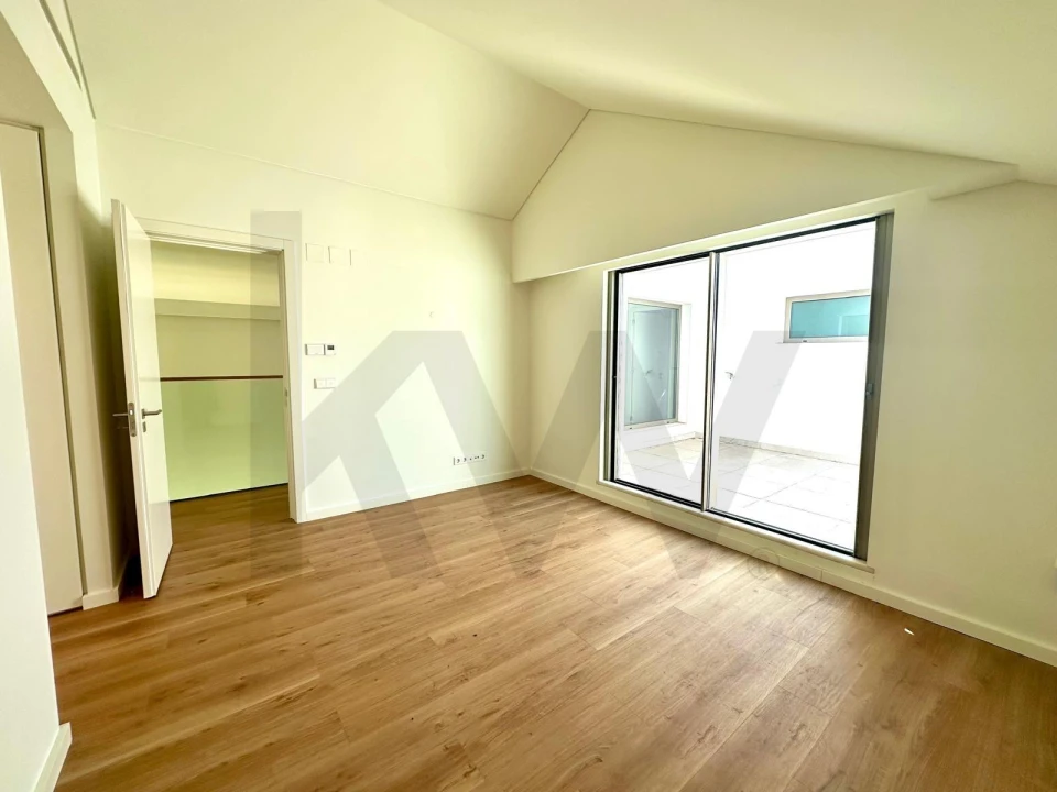 Moradia T5 para Arrendamento em Belém Foto 17