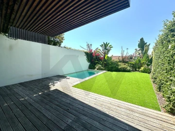 Moradia T5 para Arrendamento em Belém