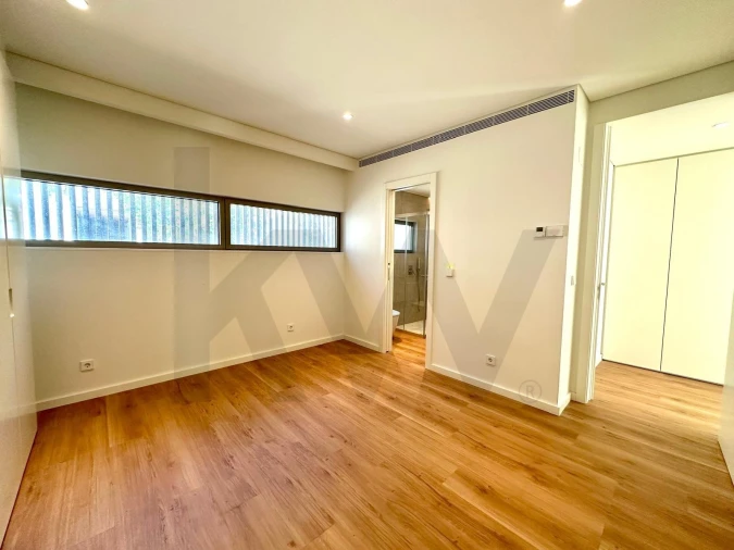 Moradia T5 para Arrendamento em Belém Foto 12