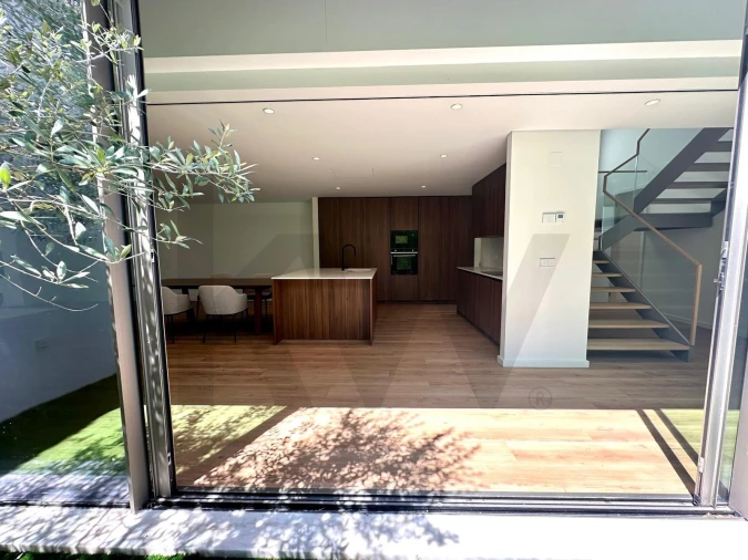 Moradia T5 para Arrendamento em Belém Foto 10