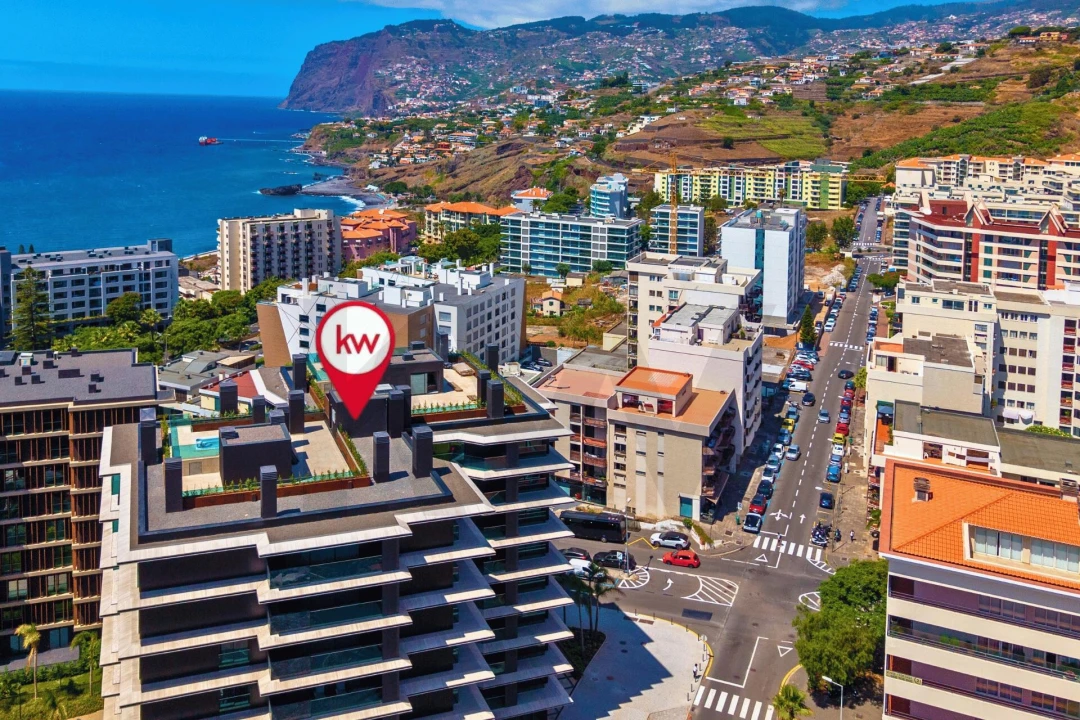 Apartamento T1 para Venda em São Martinho Foto 53