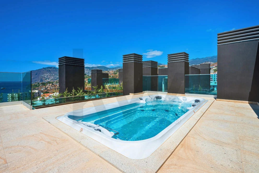 Apartamento T1 para Venda em São Martinho Foto 46