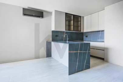 Apartamento T1 para Venda em São Martinho