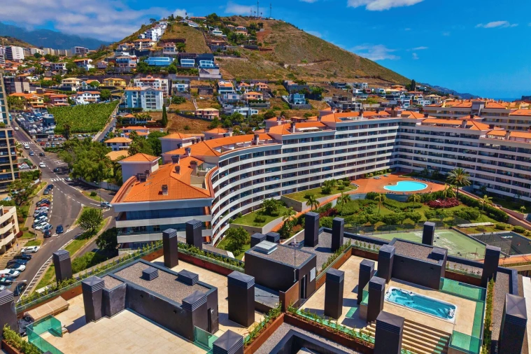 Apartamento T1 para Venda em São Martinho Foto 54