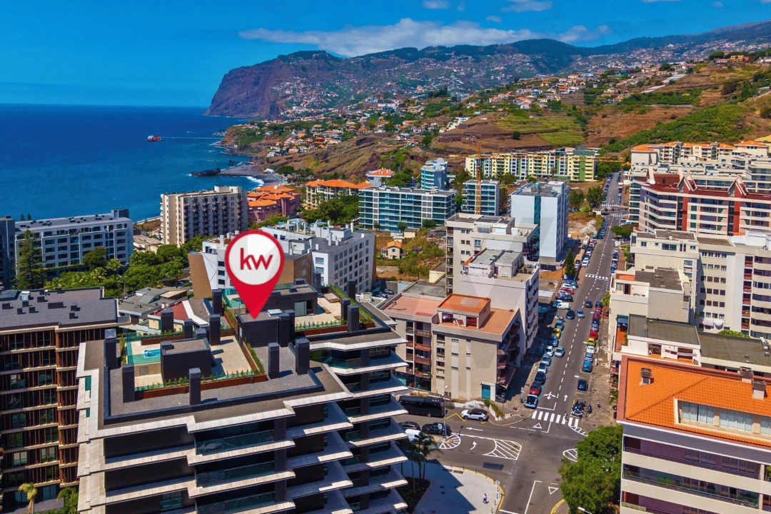 Apartamento T1 para Venda em São Martinho Foto 3