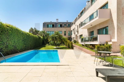 Apartamento T2 para Arrendamento em Benfica