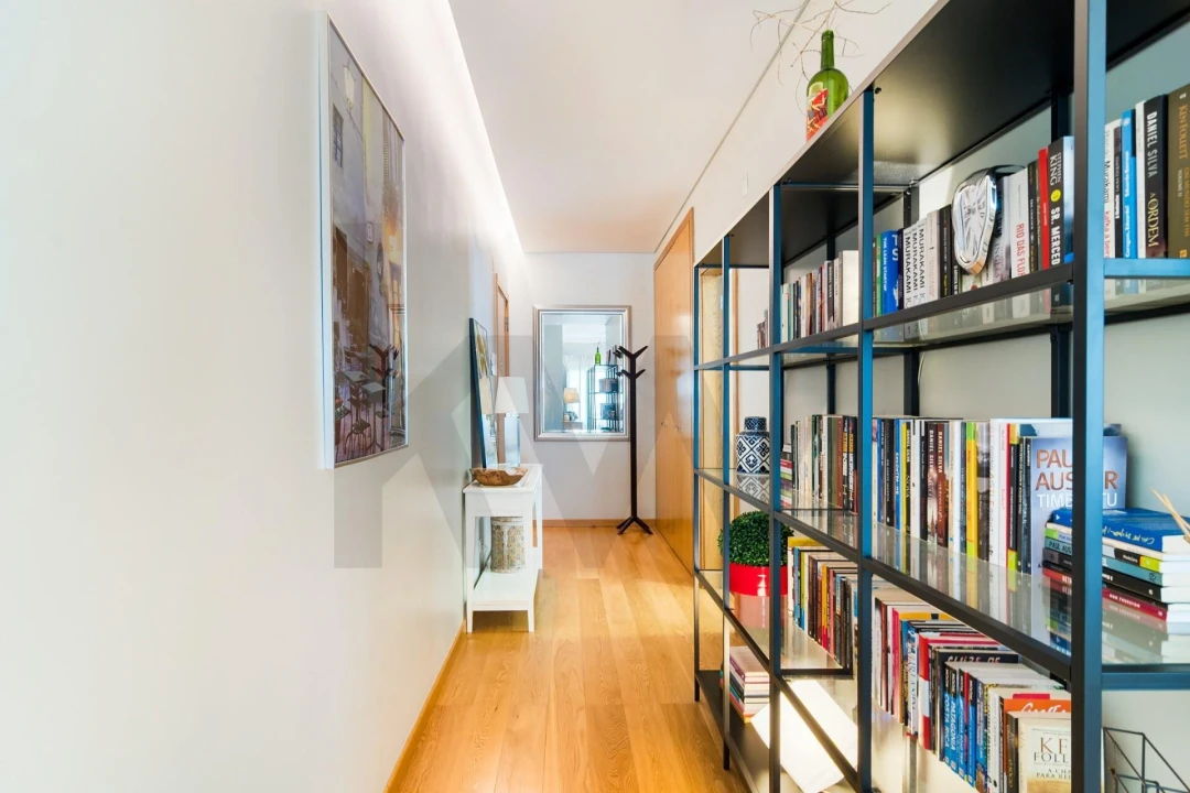 Apartamento T2 para Arrendamento em Benfica Foto 6