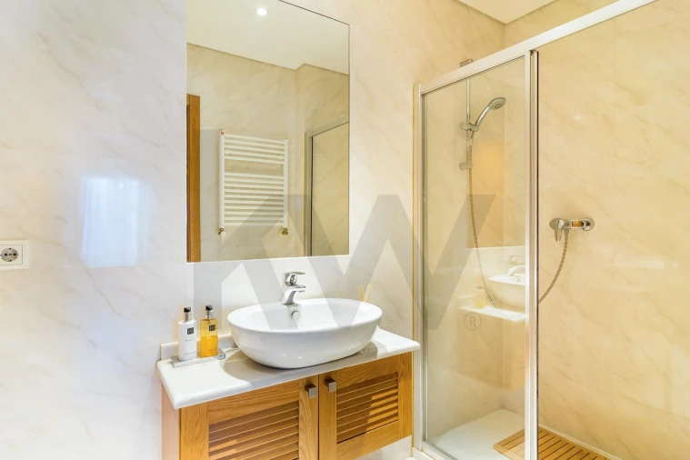Apartamento T2 para Arrendamento em Benfica Foto 15
